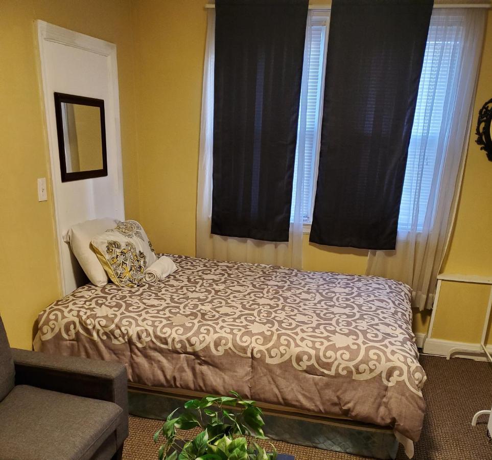 Short Term Rental Hotel Style Stay 5 Minutes To Downtown Baltimore Luaran gambar