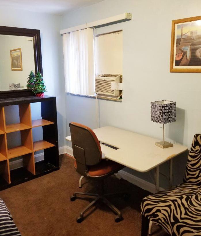 Short Term Rental Hotel Style Stay 5 Minutes To Downtown Baltimore Luaran gambar